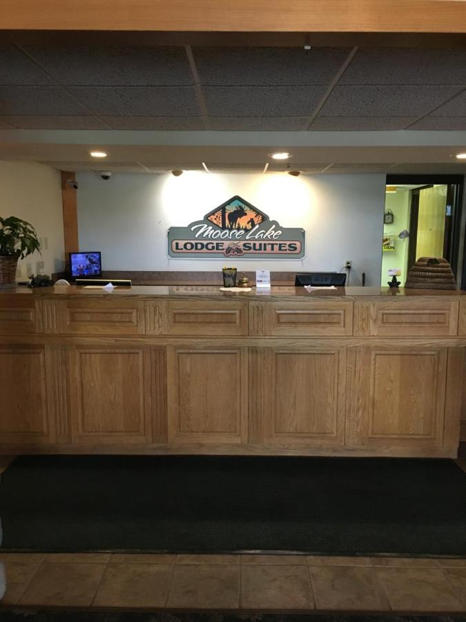 Moose Lake Lodge & Suites Kültér fotó