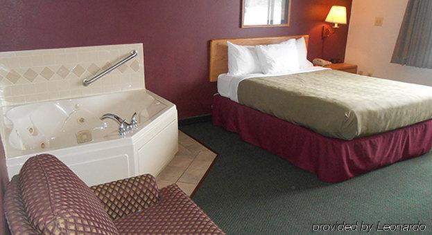 Moose Lake Lodge & Suites Kültér fotó